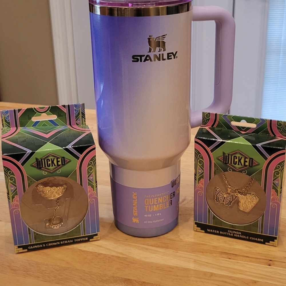 -SOLD- Stanley x Wicked Glinda For Good 40oz Tumbler With Charms & Straw Topper